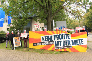 Proteste vor der LEG Geschäftsstelle